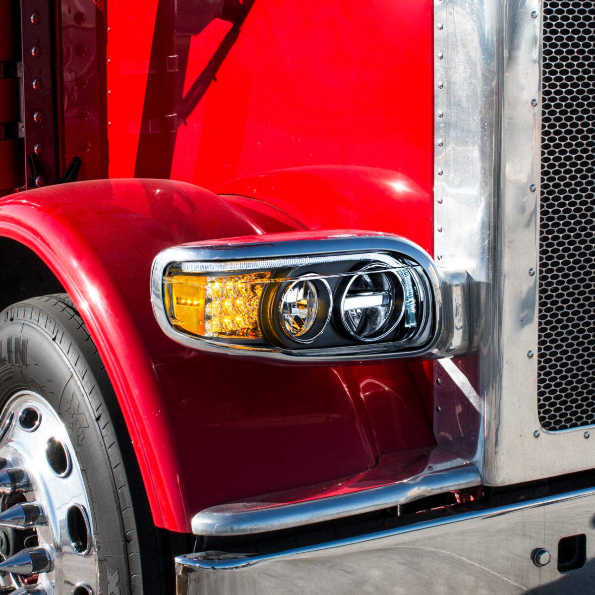 Blackout LED Headlight With LED Turn & Position Light Bar For 2008-2023 Peterbilt 389- Passenger - Image 5