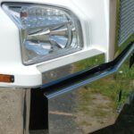 Stainless Fender Guard For 2014 Kenworth T880 - Image 2