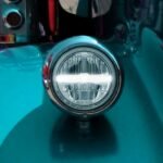 7" LED Reflector Headlight with Glow Position LED Accent - Combination High & Low Beam | 2200 Lumens - Image 4