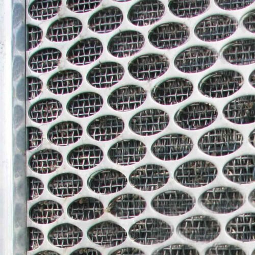 Peterbilt Grille & Surround